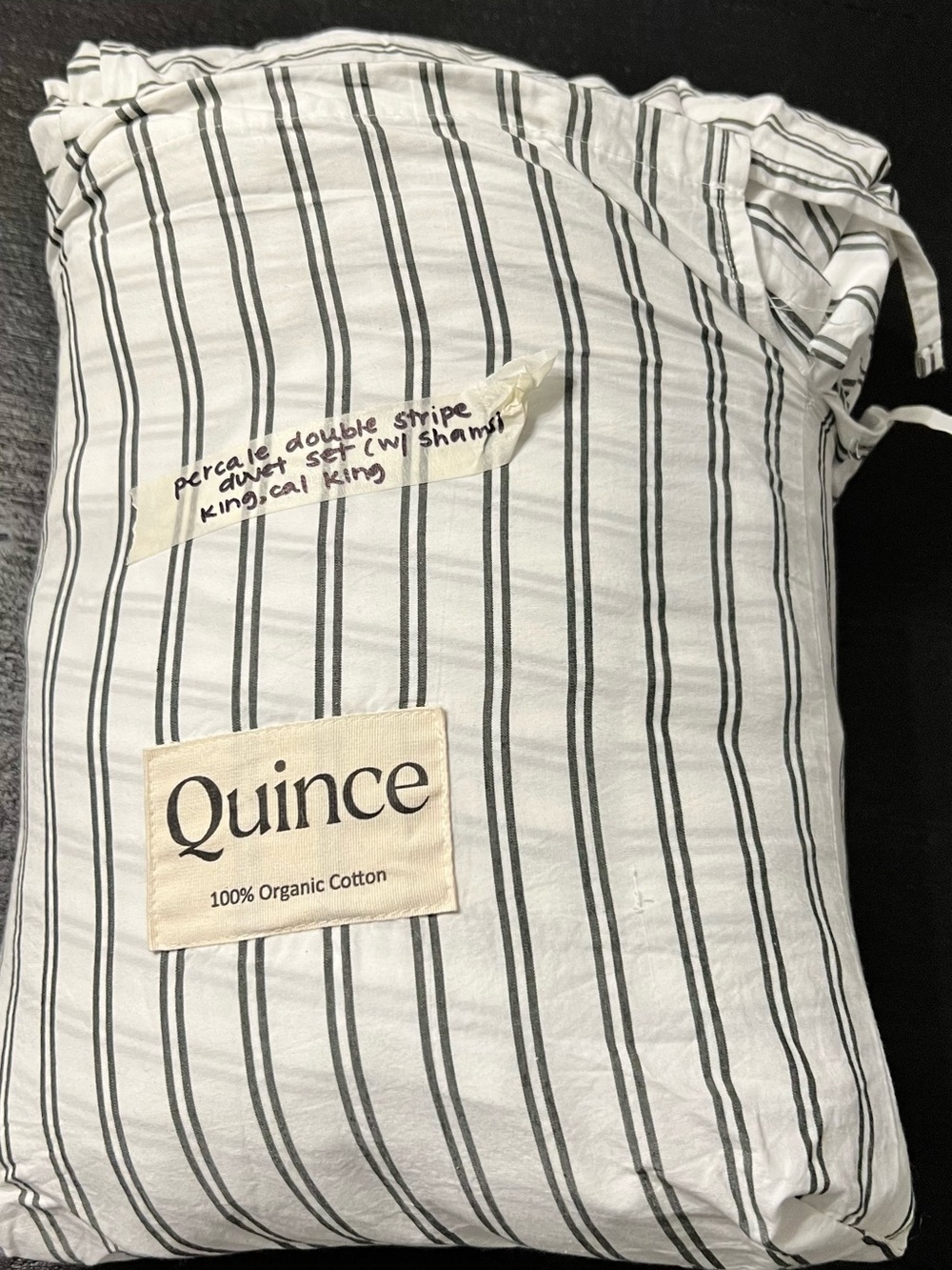 Quince organic crisp percale double striped duvet cover set, king/cal king